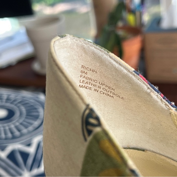 Steve Madden Richhi floral print peep-toe heels | Blue, Cream, Red | Size 8 - Picture 13 of 15